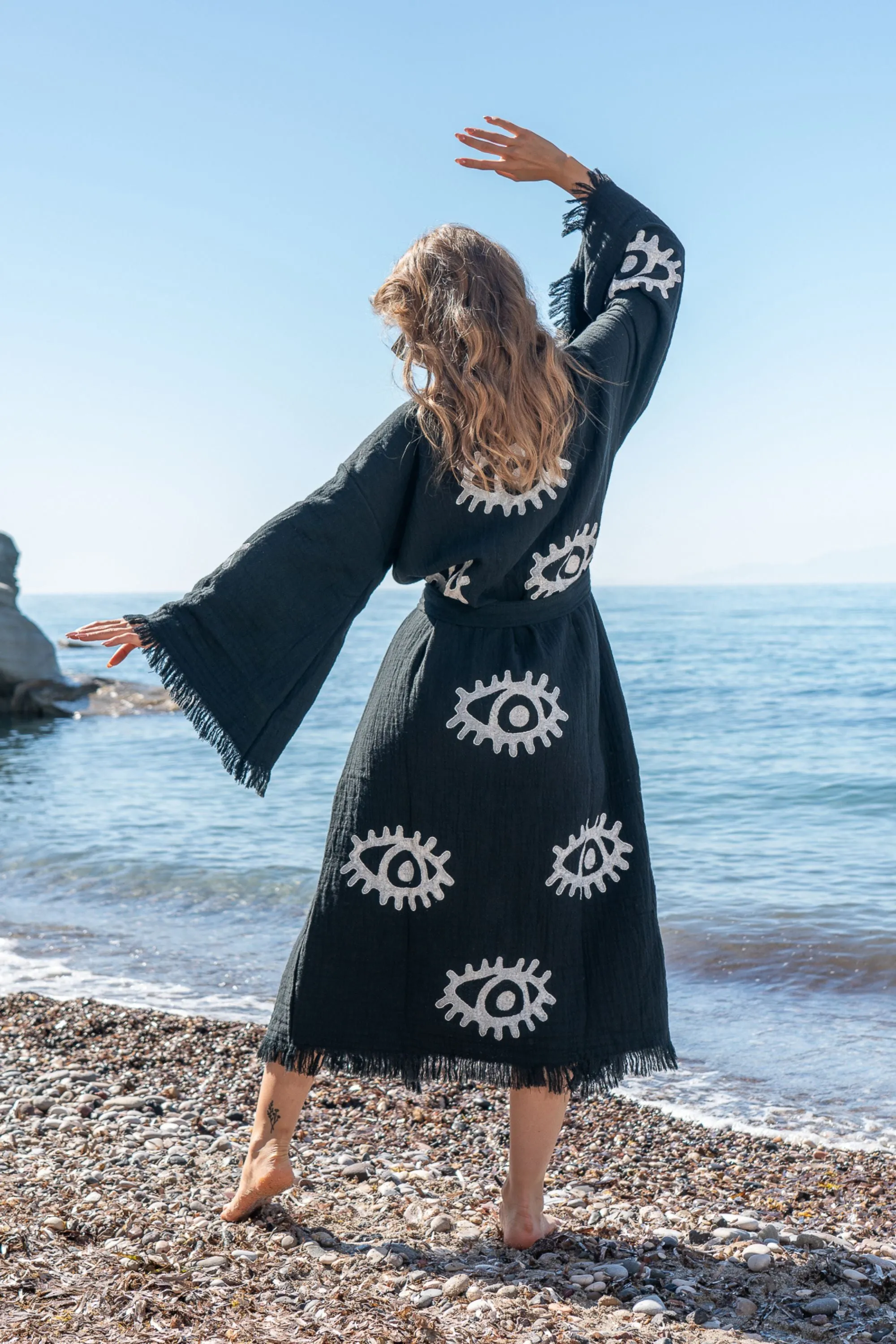 AZRA Kimono in Black