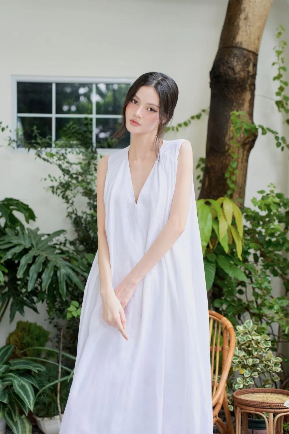 Obi Cocoon V-Neck Linen Midi Dress
